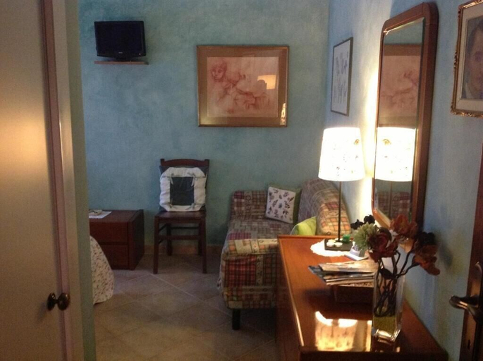 Bedroom 4, Bed & Breakfast La Casa Delle Rondini, Ancona