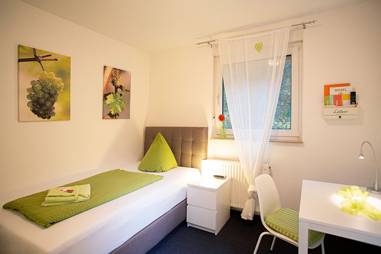 Bedroom 4, Hotel Emmerich, Mayen-Koblenz