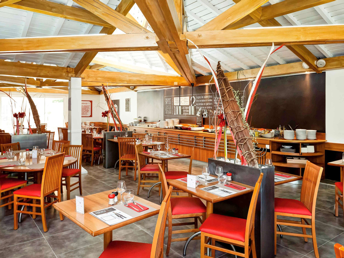 Food & Drinks 5, ibis Lyon Est Bron, Rhône