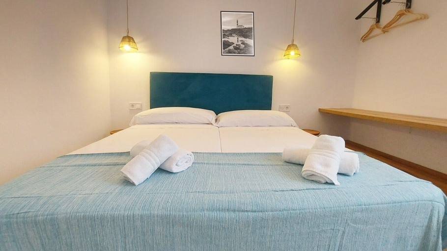 Bedroom 2, Hostal Castell de Lô, Baleares