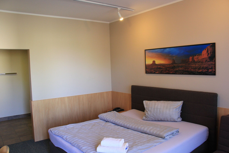 Bedroom 3, Sportpark Hotel, Eifelkreis Bitburg-Prüm