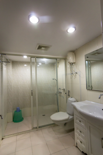 Bathroom, The Central Park, Hyderabad