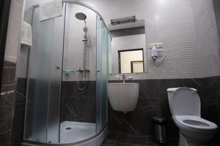 Bathroom 3, Boutique Living Hotel, Yerevan