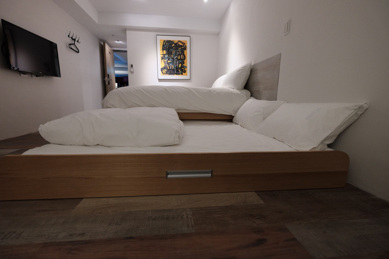 Bedroom 4, Happy Inn, Taichung
