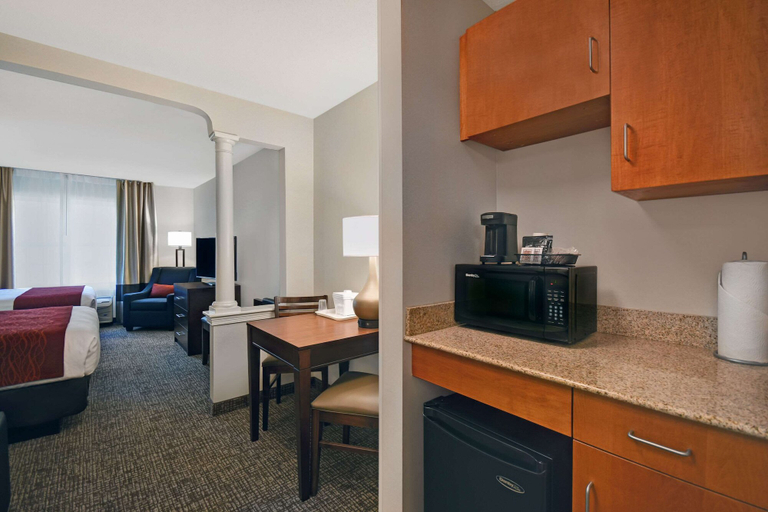 Others 5, Comfort Inn & Suites Wilton, Franklin
