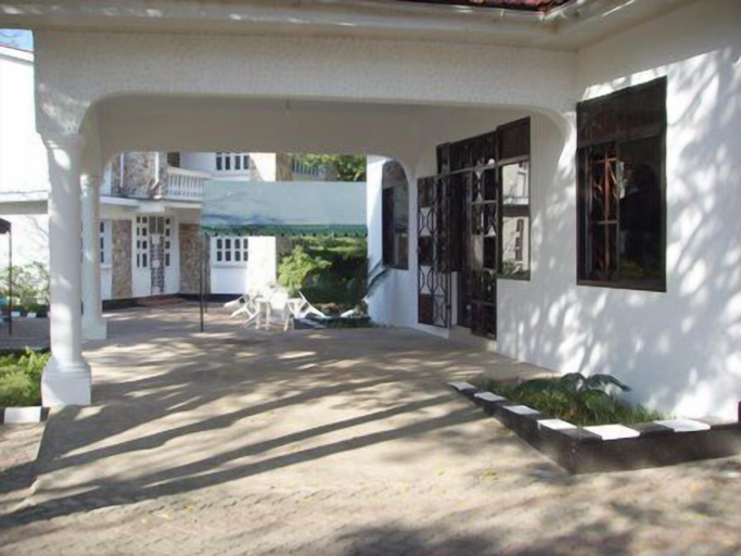 Exterior & Views 3, Nelly's Inn, Kinondoni