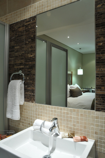 Bathroom 5, Protea Hotel by Marriott Clarens, Thabo Mofutsanyane