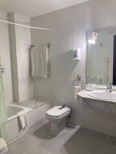 Bathroom 4, Hotel Almagro, Ciudad Real