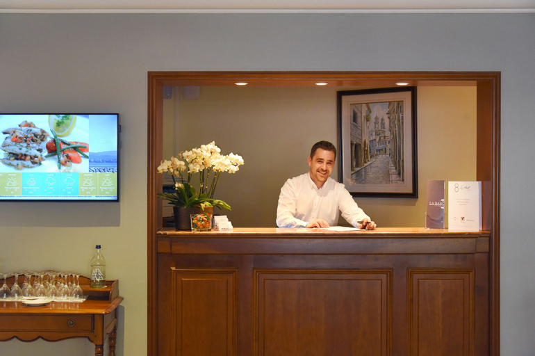 Public Area 4, Hotel La Barcarolle, Nyon