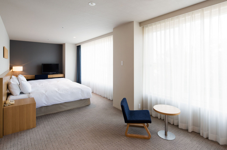 Bedroom 4, Shirahama Key Terrace Hotel Seamore, Shirahama
