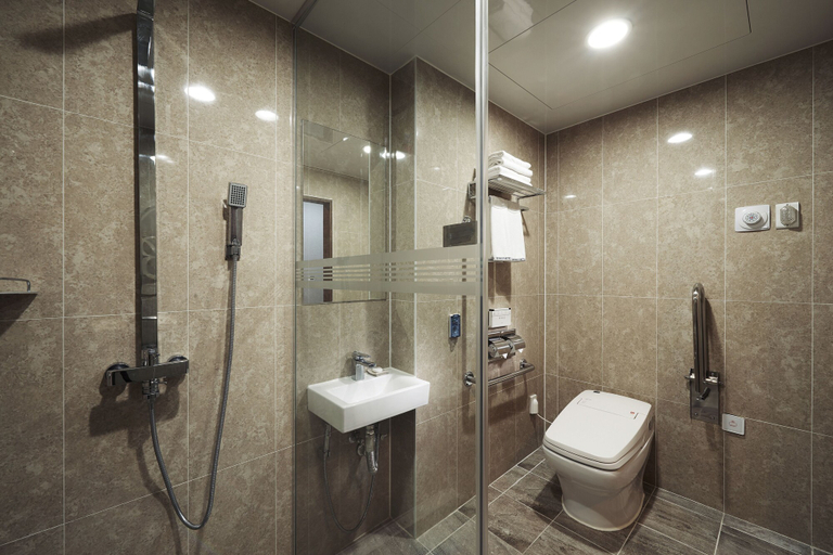 Bathroom 5, Benikea Hotel Haeundae, Haeundae