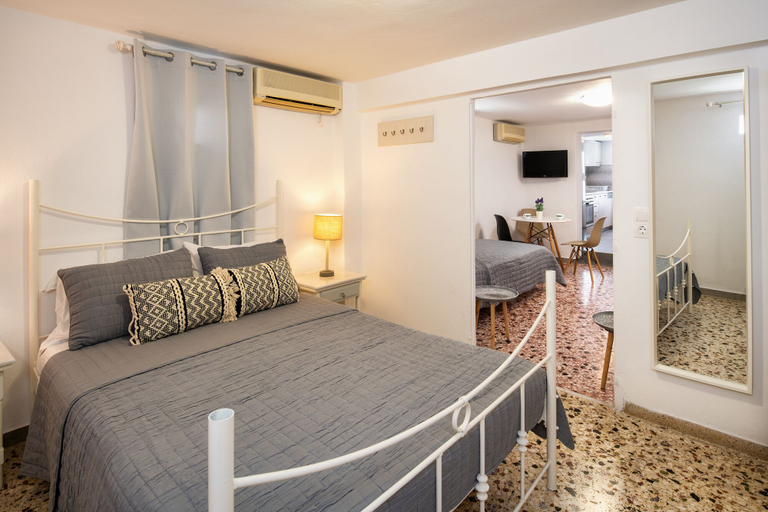 Bedroom 5, Afrodete Hotel, South Aegean