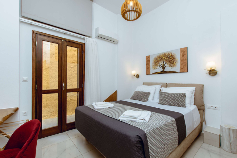 Bedroom 3, Deluxe Suites, Crete