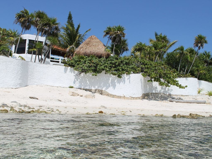 Others 5, Casa Tlalocan, Cozumel