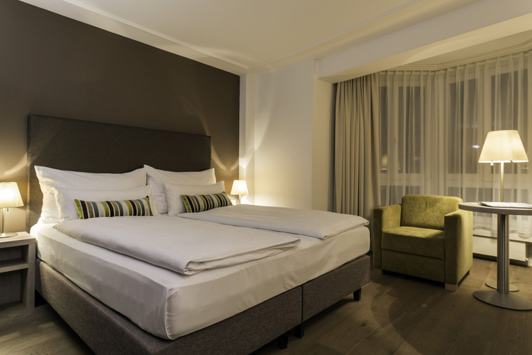 Bedroom 4, PLATZHIRSCH ZÜRICH - Downtown Boutique Hotel & Sushi Lounge, Zürich