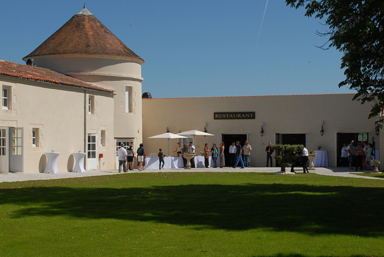 Exterior & Views 2, Le Logis du Péré, The Originals Collection (Relais du Silence), Charente-Maritime