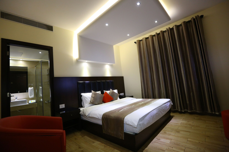 Bedroom 3, Jounieh Suites Hotel, Kasrouane