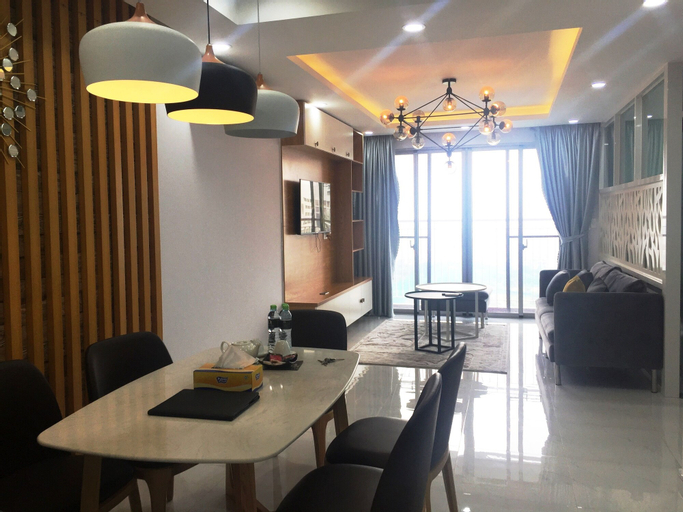 Diamond Suite Scenic Valley Condotel, District 7