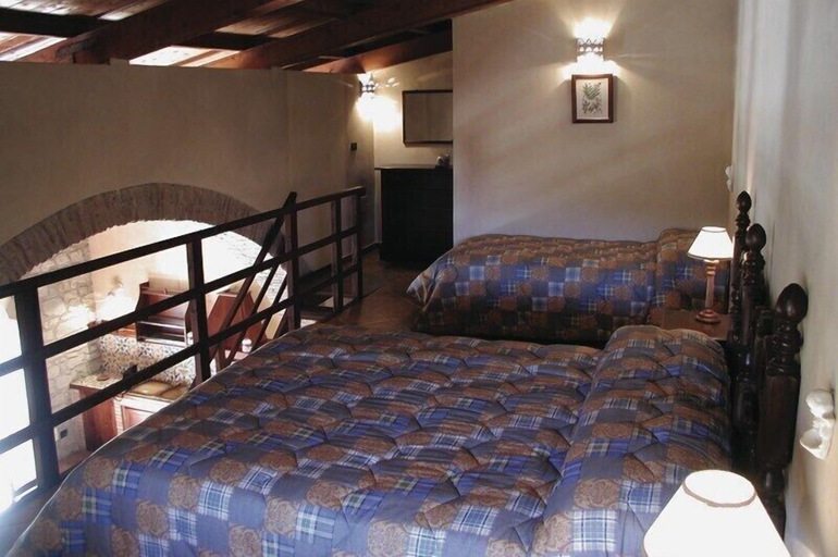 Bedroom 4, Monaco di Mezzo, Palermo