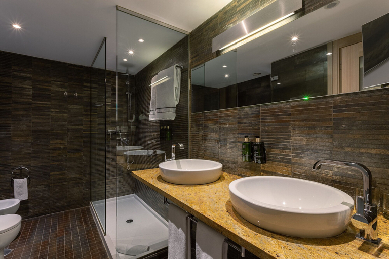 Bathroom 5, The Level at Melia Sevilla, Sevilla