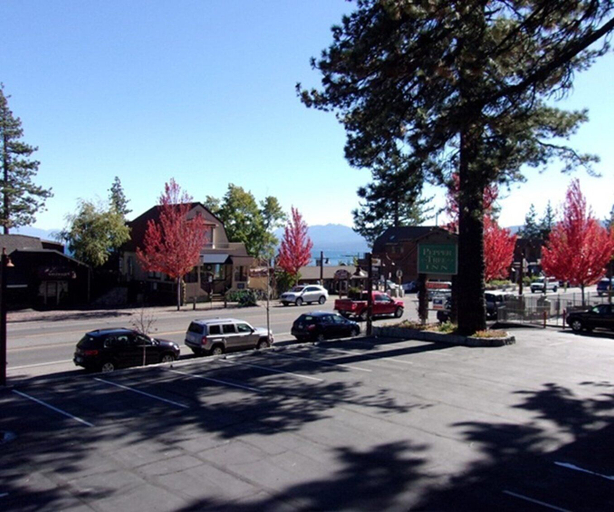 Exterior & Views 2, Pepper Tree Inn, Placer