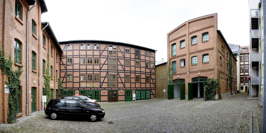 Exterior & Views 2, Hotel Am Schloß, Schwerin