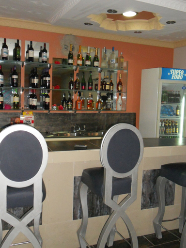 Food & Drinks, The Nest Hotel, Kosofe