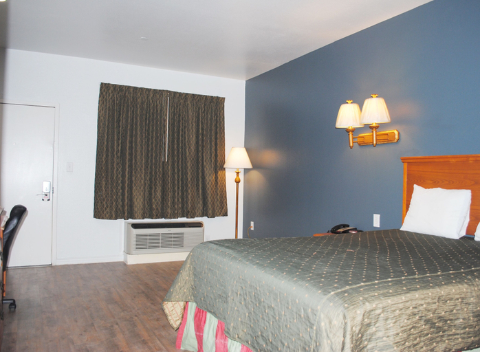 Bedroom 3, Bestway Inn, Tarrant