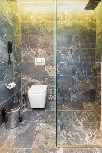 Bathroom 5, 180 South Seaside Hotel, Peloponnese