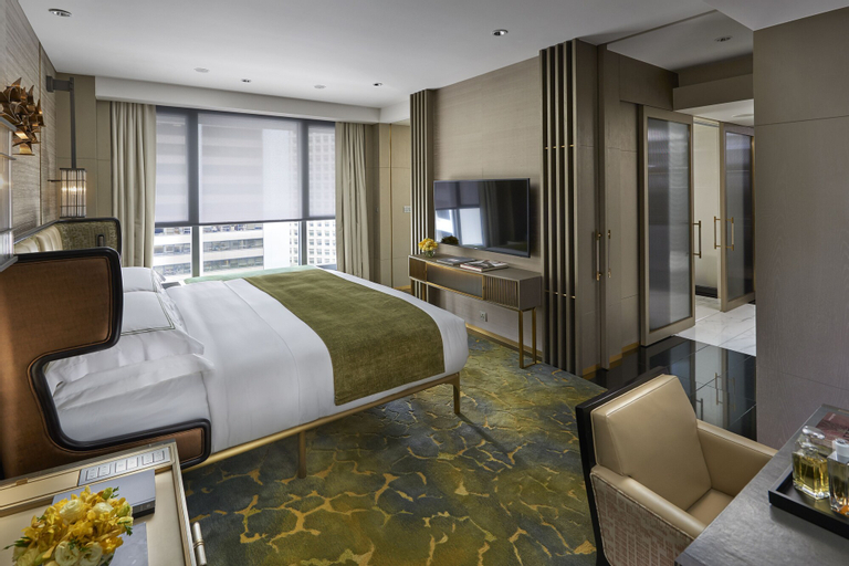 Bedroom 4, The Landmark Mandarin Oriental, Hong Kong, Hong Kong Island