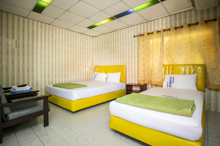 Bedroom 5, Bualuang Angthong Hotel, Muang Ang Thong