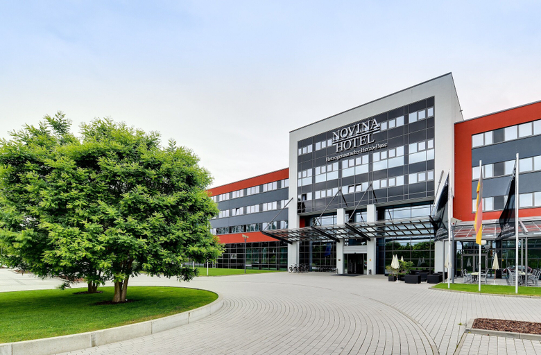 Exterior & Views 2, NOVINA HOTEL Herzogenaurach Herzo Base, Erlangen-Höchstadt
