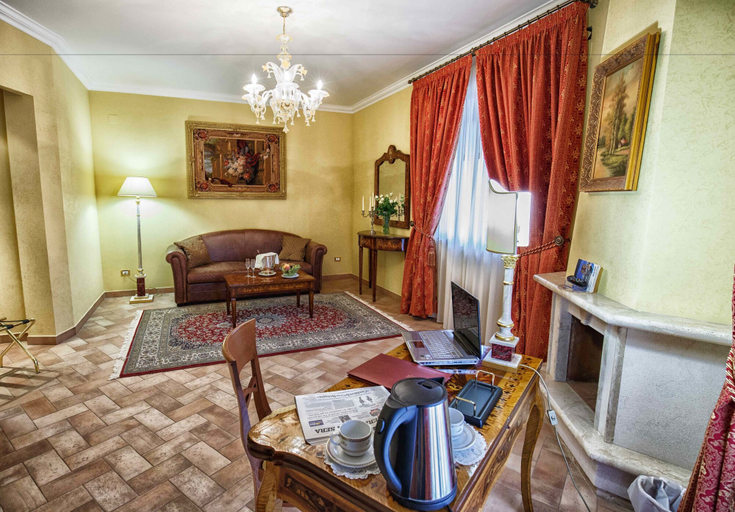 Bedroom 4, Grand Hotel Vigna Nocelli, Foggia
