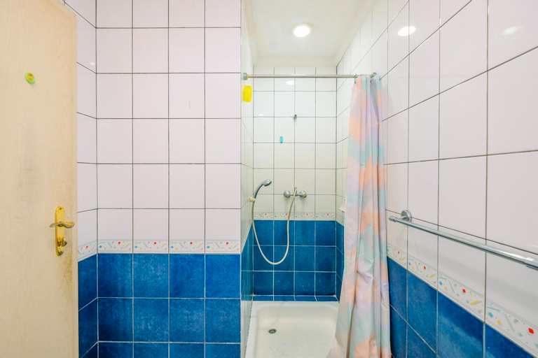Bedroom 3, Spacious and Comfort 2BR with Maid Room at Permata Gandaria Apartment By Travelio, South Jakarta