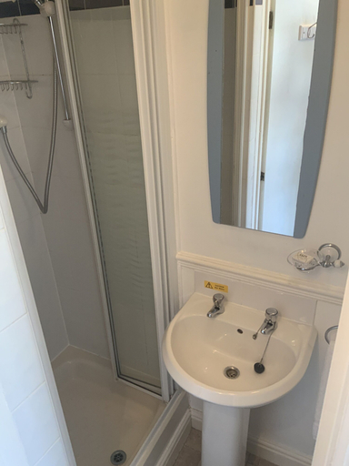 Bathroom 4, Green Apple Bed and Breakfast, Cornwall