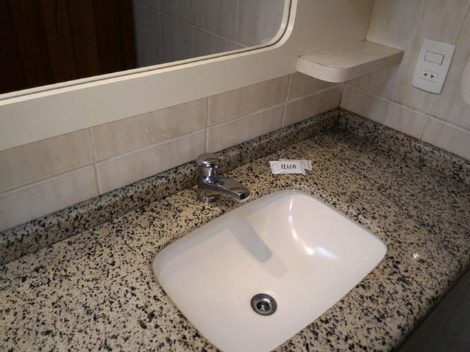 Bathroom 3, VOA Samuka Hotel, Florianopolis