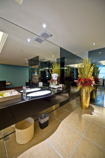Food & Drinks 4, The Royal Pinnacle Hotel, Zhuhai