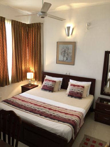 Bedroom 2, Hedges Court Residencies Town Hall-2 Room 3 Bed Apartment, Colombo