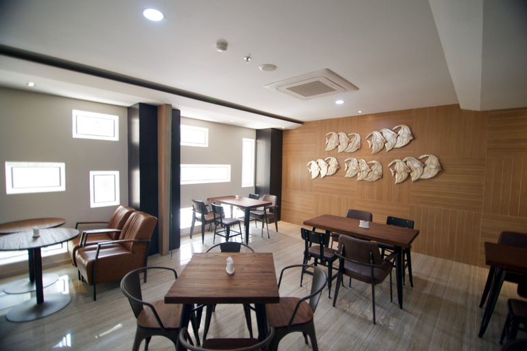 Food & Drinks 26