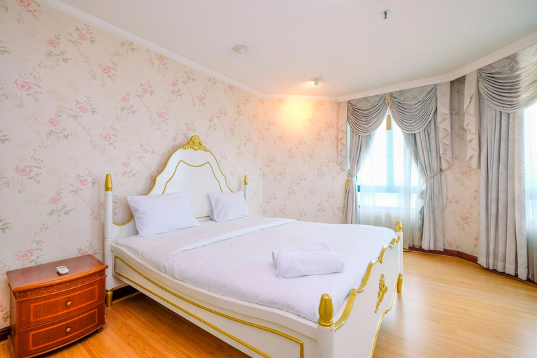 Spacious and Comfort 2BR with Maid Room at Permata Gandaria Apartment By Travelio, Jakarta Selatan