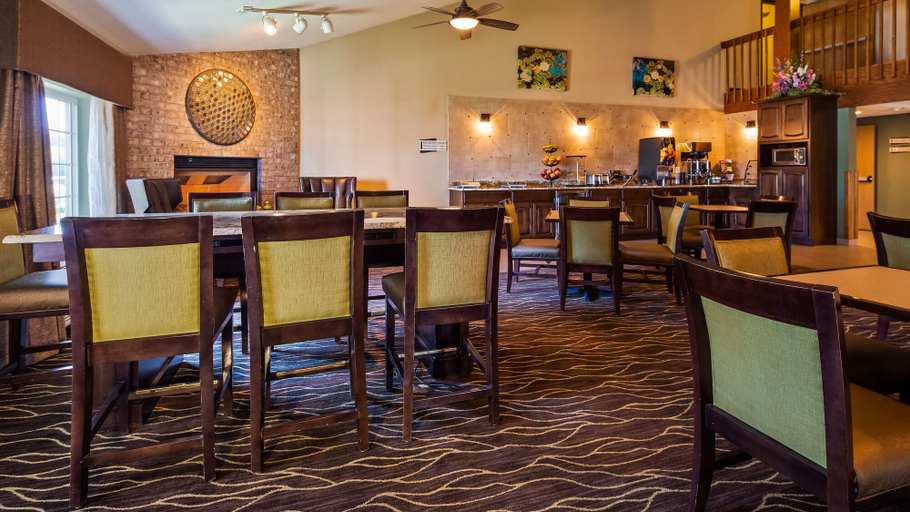 Food & Drinks 5, Best Western Stanton Inn, Calumet