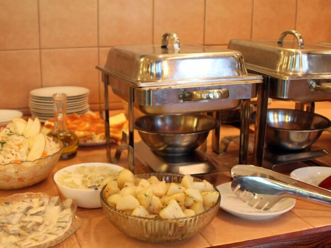Food & Drinks 5, Elizar hotel, Sankt-Peterburg gorsovet