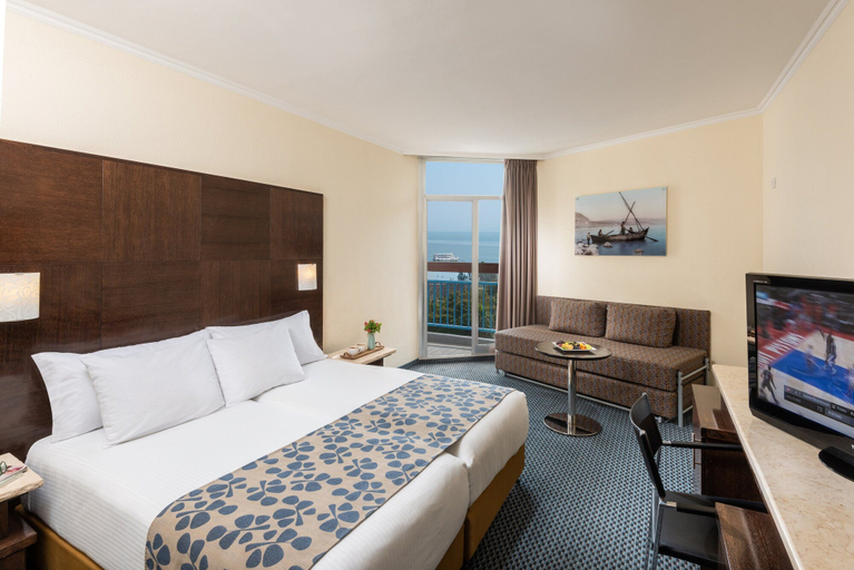 Bedroom 3, Leonardo Club Hotel Tiberias