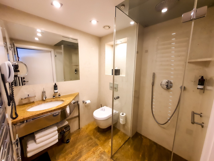 Bathroom 4, Hotel Rysy, Tatra