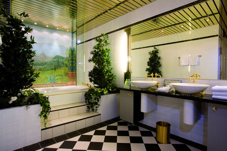 Bathroom 5, Living Hotel Kanzler, Bonn