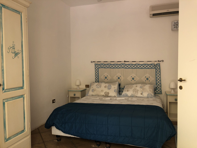 Bedroom 3, Baia delle Palme Beach, Cagliari