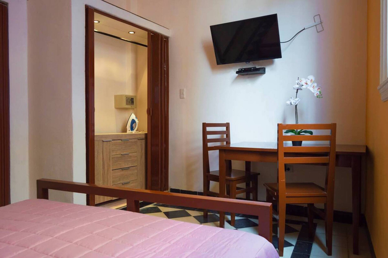 Bedroom 4, Havana Family Rooms, Centro Habana