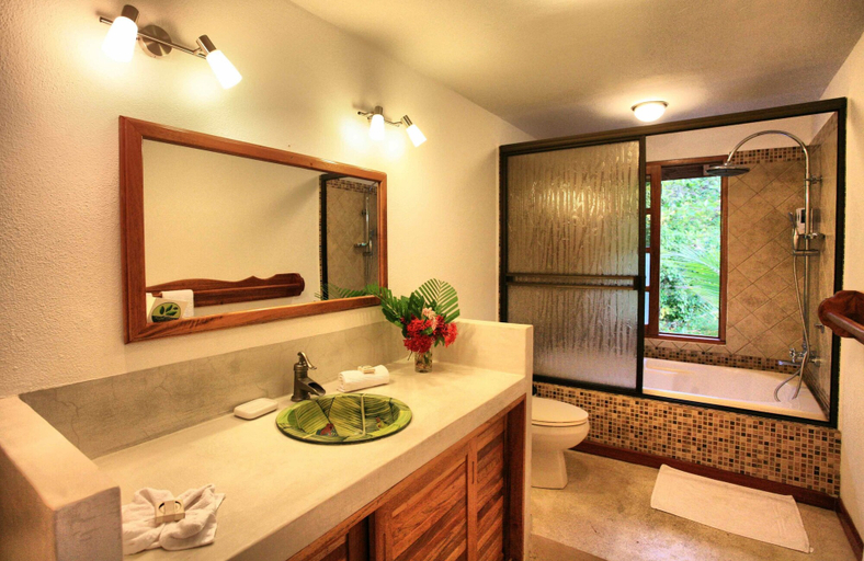 Bathroom 4, Hotel Tropico Latino, Puntarenas