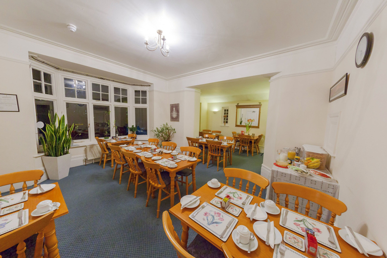Food & Drinks 4, Gatwick Turret Guest House, Surrey