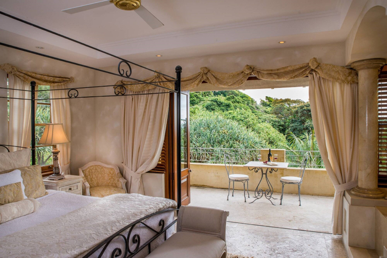 Bedroom 3, Victoria's at Wategos, Byron
